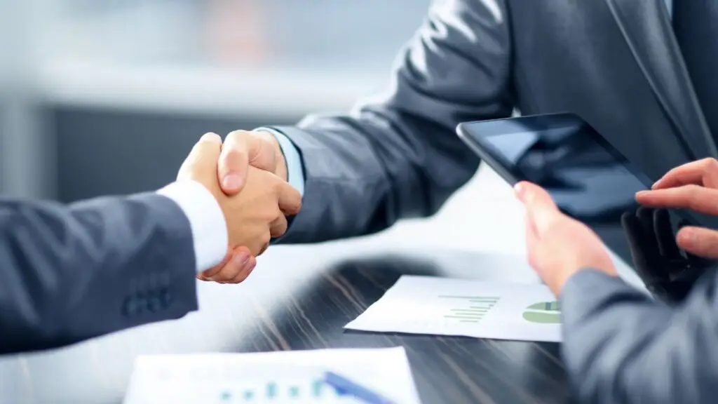 Raetzer PLLC, a New York-based law firm, specializing in finance services, including commercial banking, real estate finance, and structured finance